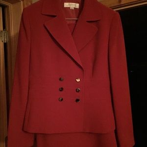 Women’s red 2-piece suit
